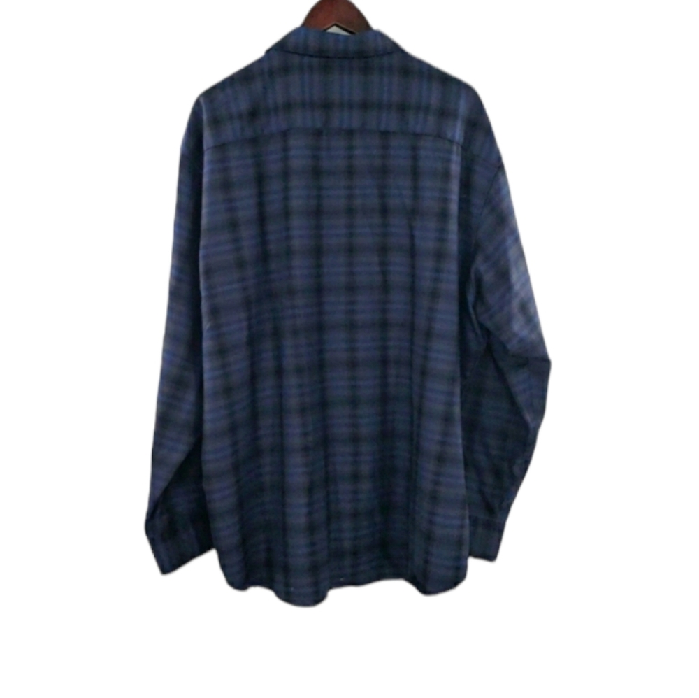 ❌SOLD❌Vintage Pendleton Woolen Blue Plaid Button Down Shirt - Picture 4 of 15